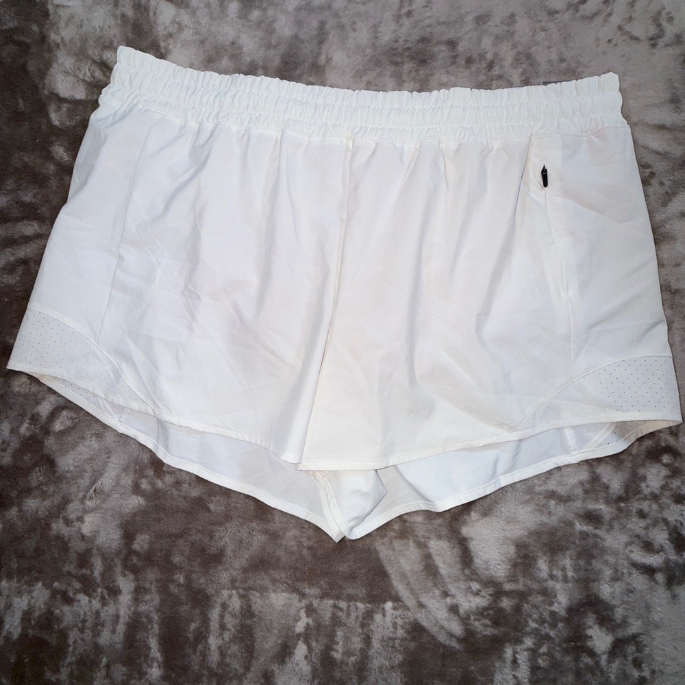 CALIA Infinity Running Shorts Womens L White NEW Mid-Rise 3" Inseam Relaxed Fit